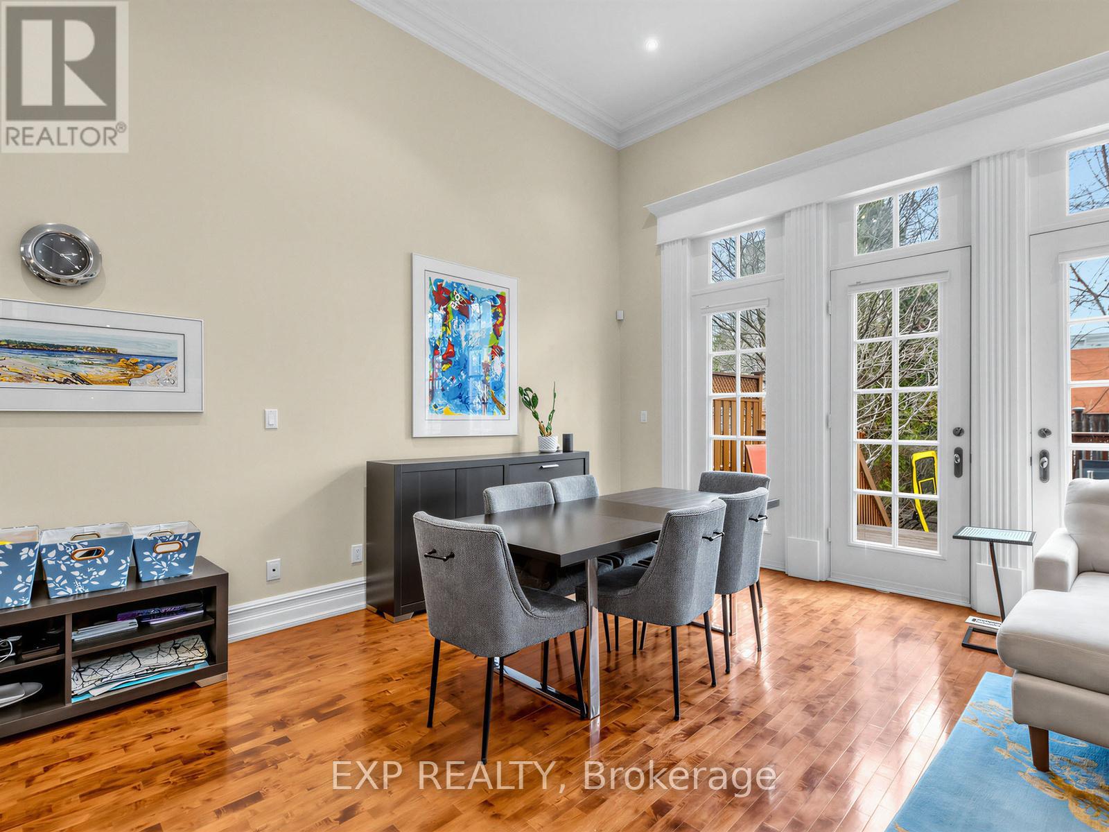 241 Poplar Plains Street, Toronto, Ontario  M4V 2N8 - Photo 16 - C12858802