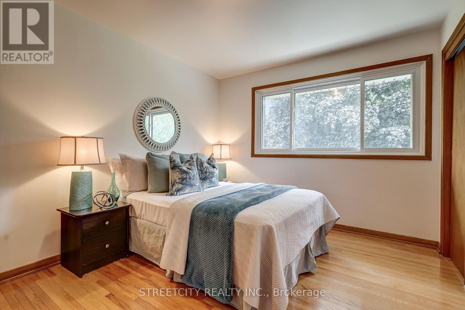 76 Bloomfield Drive, London North, Ontario  N6G 1P3 - Photo 26 - X12890240