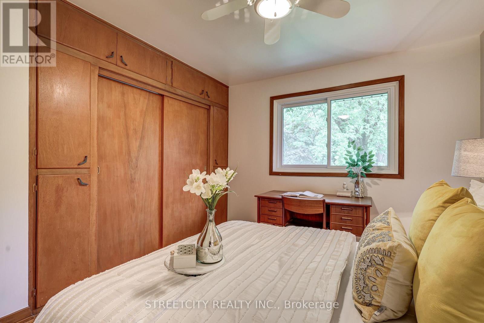 76 Bloomfield Drive, London North, Ontario  N6G 1P3 - Photo 24 - X12890240