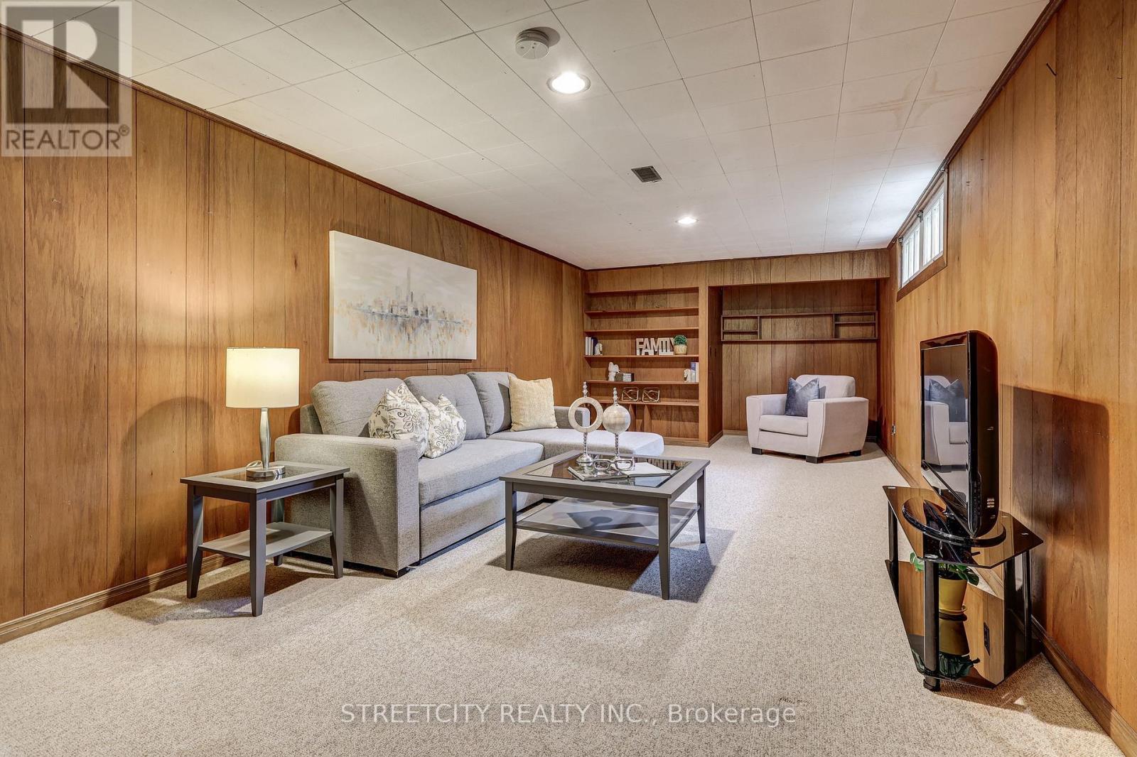 76 Bloomfield Drive, London North, Ontario  N6G 1P3 - Photo 31 - X12890240