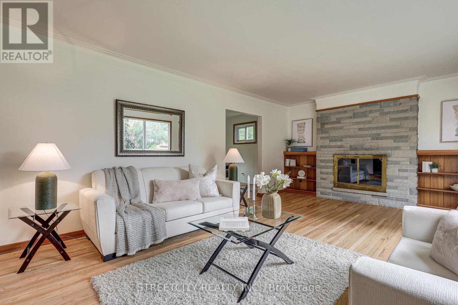 76 Bloomfield Drive, London North, Ontario  N6G 1P3 - Photo 9 - X12890240