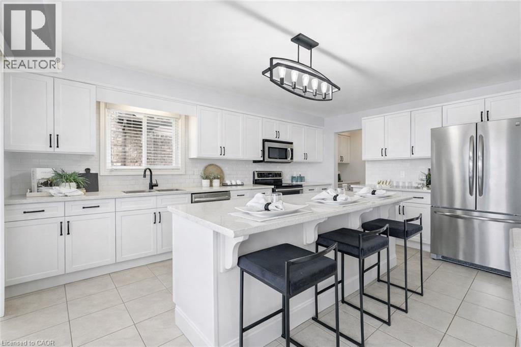 4021 Bush Crescent, Beamsville, Ontario  L3J 0H2 - Photo 9 - 40811966