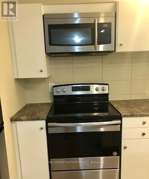 112 - 30 Hickory Street E, Waterloo, Ontario  N2J 4L4 - Photo 9 - X12820966