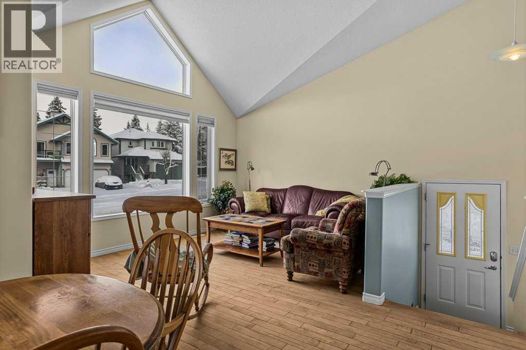 248 Lady Macdonald Drive, Canmore, Alberta  T1W 1H8 - Photo 7 - A2293573