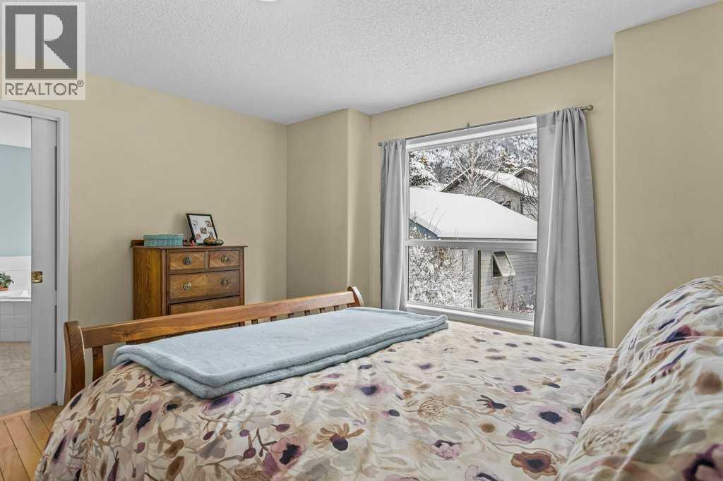 248 Lady Macdonald Drive, Canmore, Alberta  T1W 1H8 - Photo 28 - A2293573