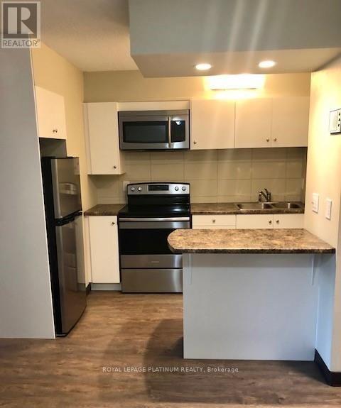 112 - 30 Hickory Street E, Waterloo, Ontario  N2J 4L4 - Photo 7 - X12820966