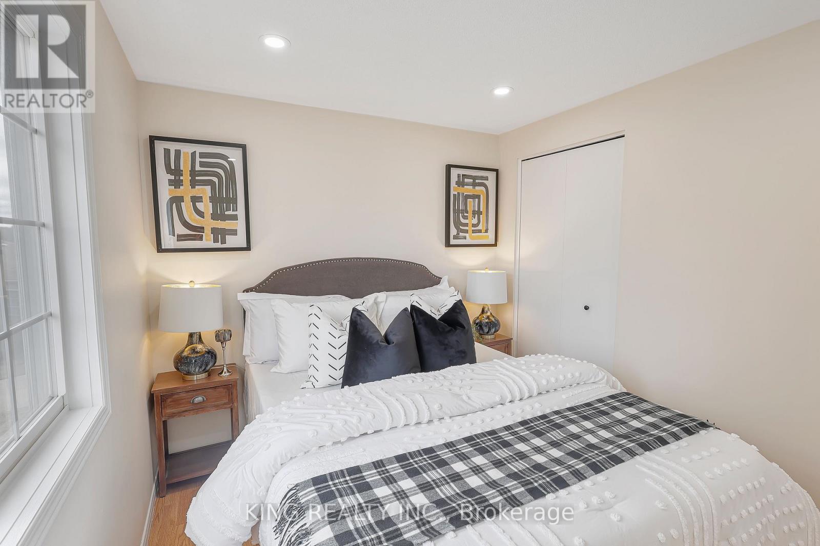 Photo 24 of 39 for 171 Pochard Court