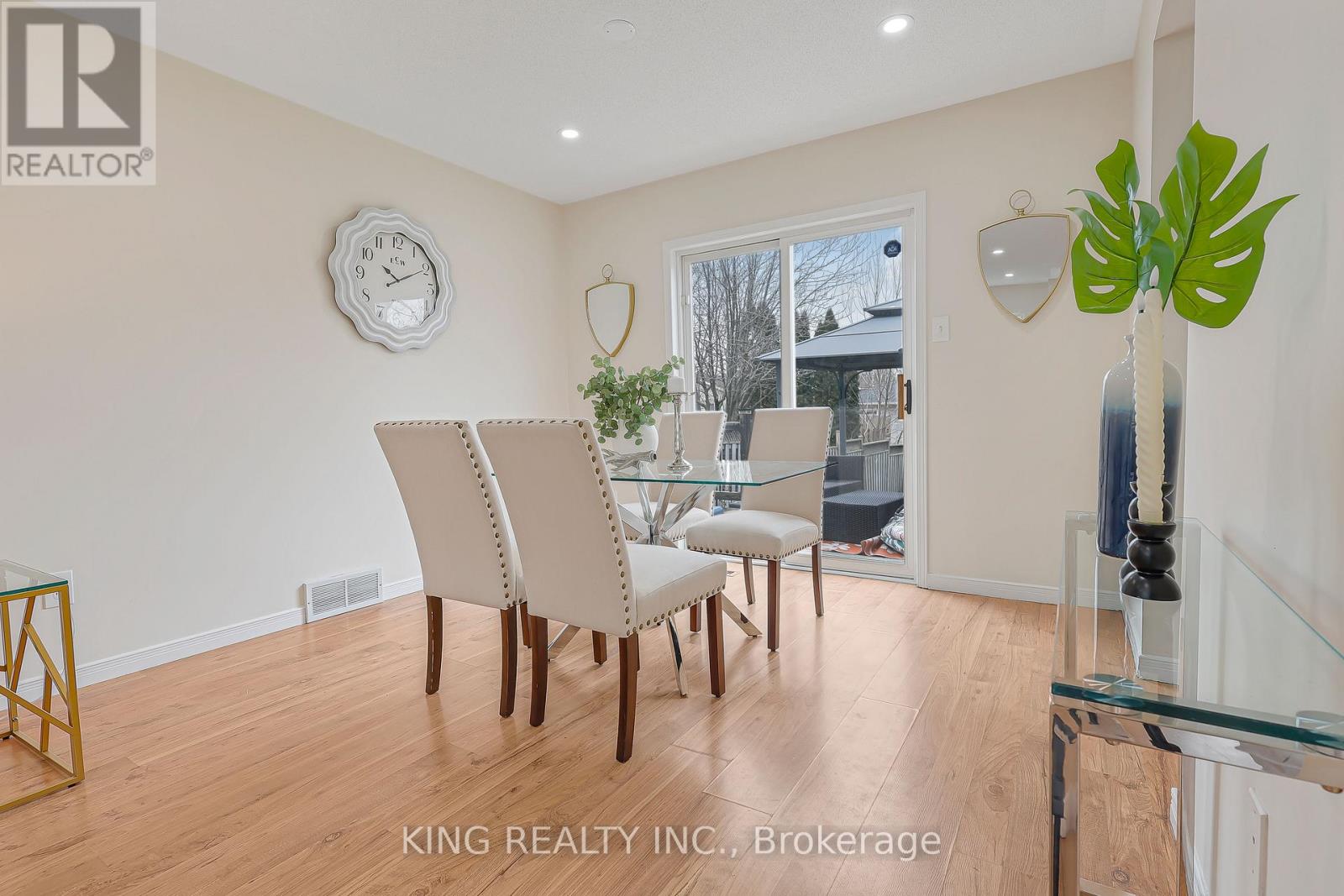 Photo 7 of 39 for 171 Pochard Court