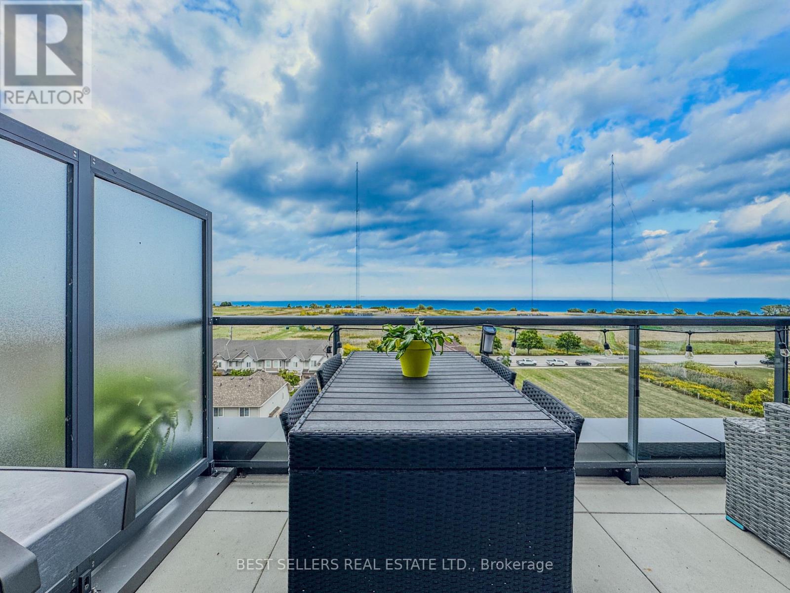 607 - 550 North Service Road, Grimsby, Ontario  L3M 4E8 - Photo 31 - X12881596