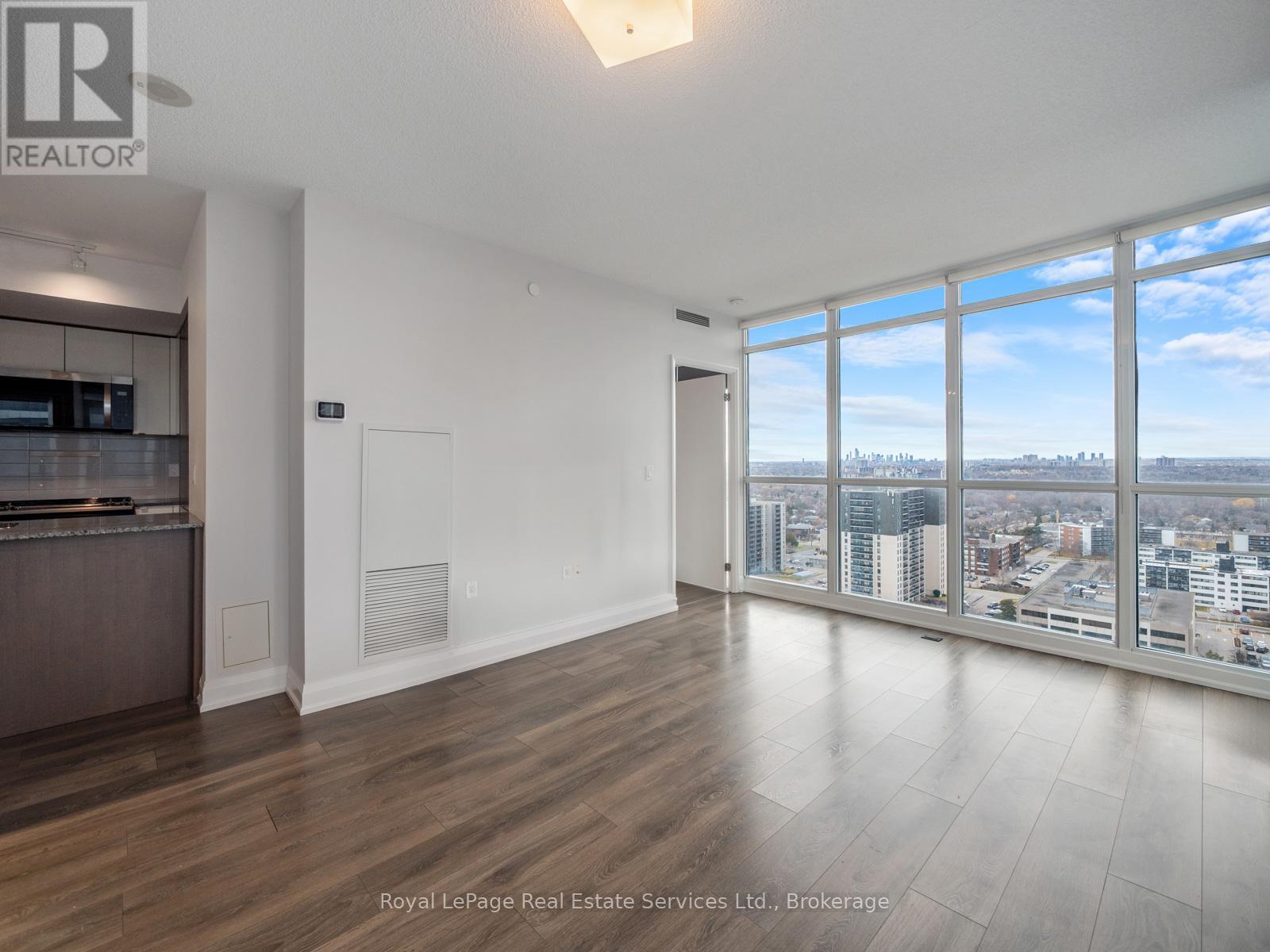 2107 - 9 Valhalla Inn Road, Toronto, Ontario  M9B 1B2 - Photo 12 - W12890644