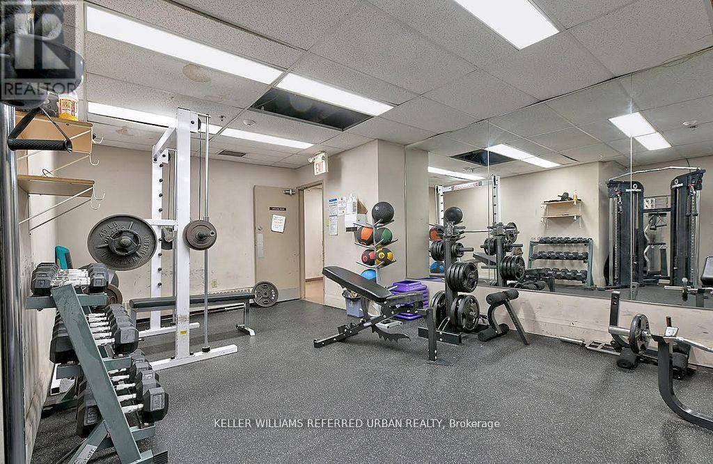 1811 - 10 Martha Eaton Way, Toronto, Ontario  M6M 5B3 - Photo 15 - W12889588