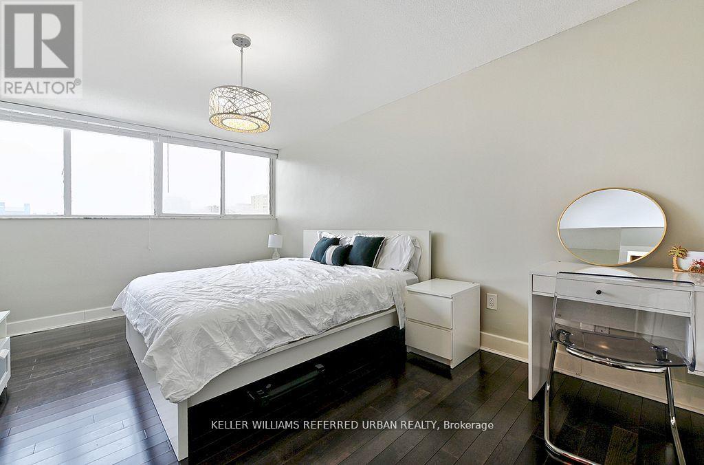 1411 - 11 Wincott Drive, Toronto, Ontario  M9R 2R9 - Photo 20 - W12889594