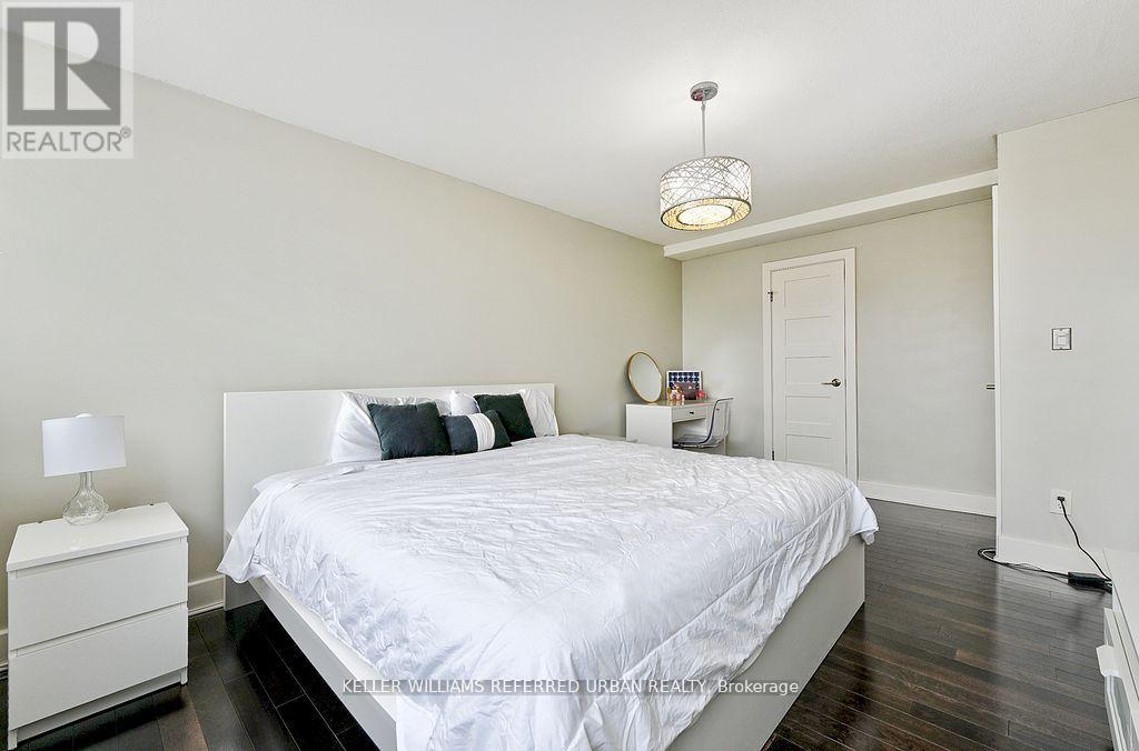 1411 - 11 Wincott Drive, Toronto, Ontario  M9R 2R9 - Photo 22 - W12889594