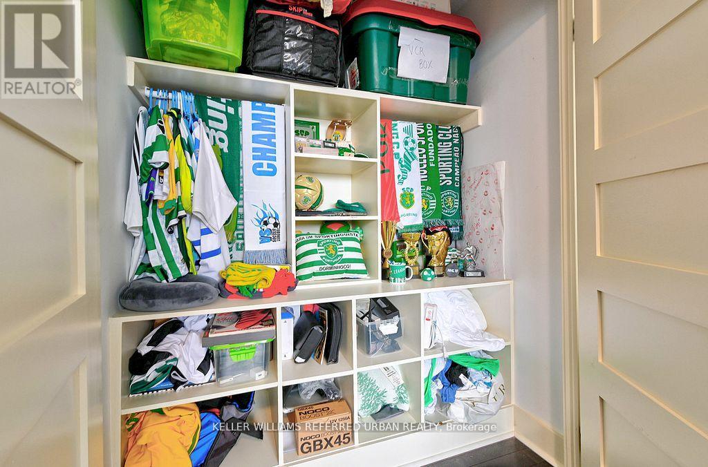 1411 - 11 Wincott Drive, Toronto, Ontario  M9R 2R9 - Photo 29 - W12889594