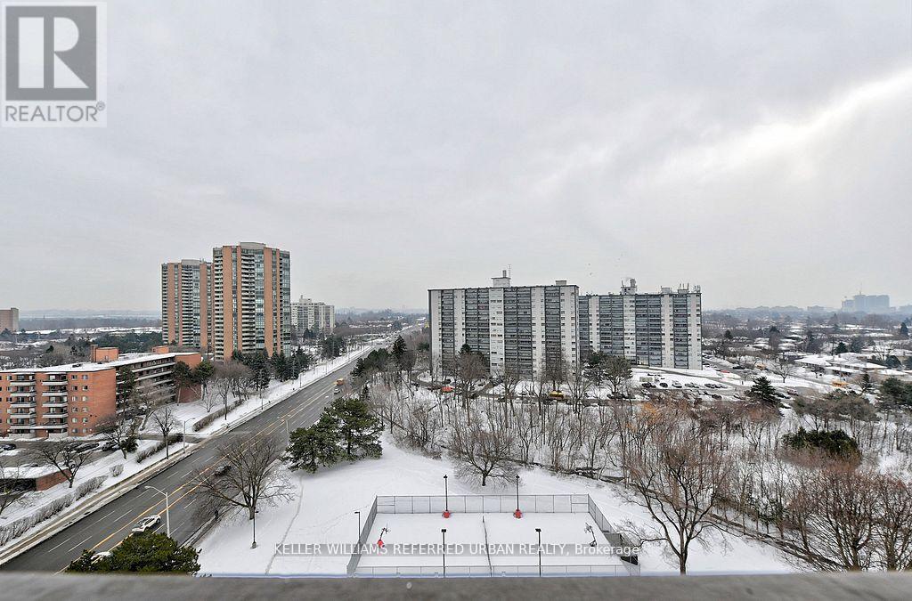 1411 - 11 Wincott Drive, Toronto, Ontario  M9R 2R9 - Photo 31 - W12889594