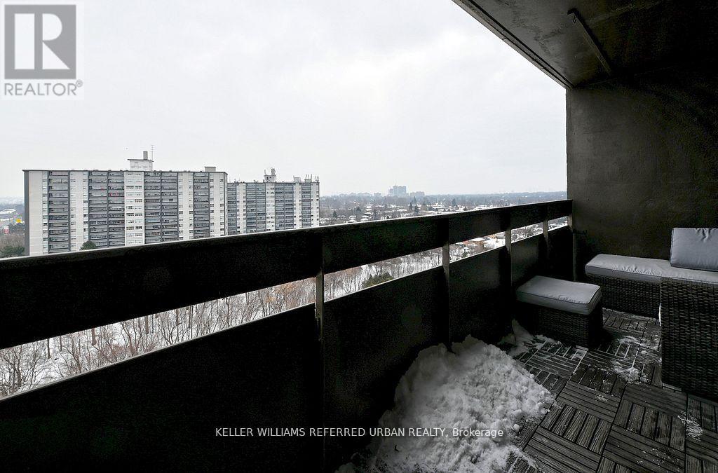 1411 - 11 Wincott Drive, Toronto, Ontario  M9R 2R9 - Photo 32 - W12889594