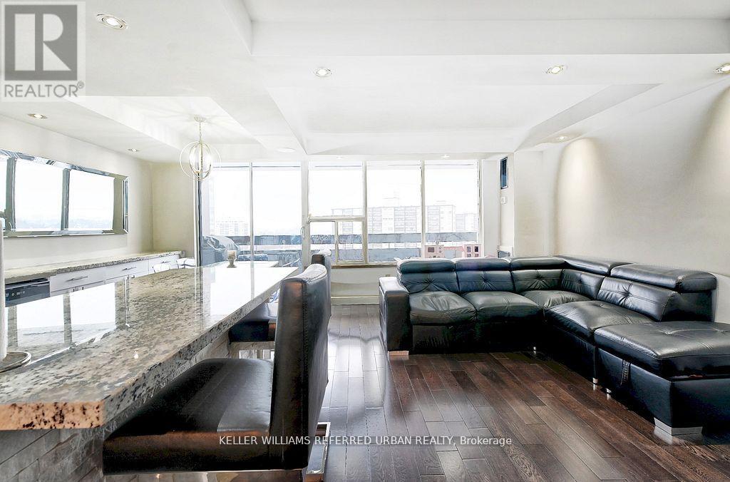 1411 - 11 Wincott Drive, Toronto, Ontario  M9R 2R9 - Photo 8 - W12889594