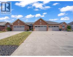 640 COMMISSO CRESCENT, LaSalle, Ontario