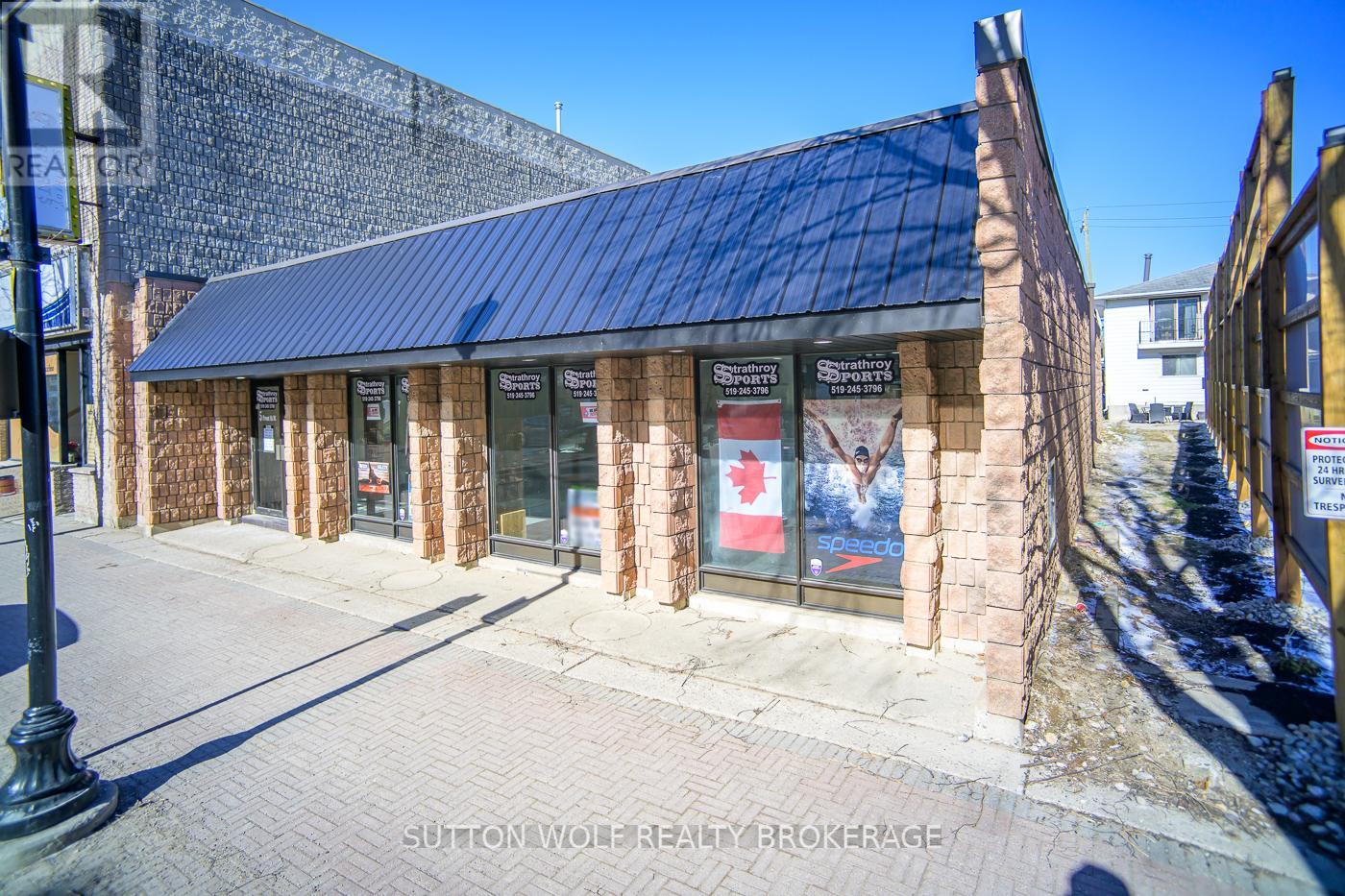 5 Front Street W, Strathroy-Caradoc, Ontario  N7G 1X5 - Photo 4 - X12835458