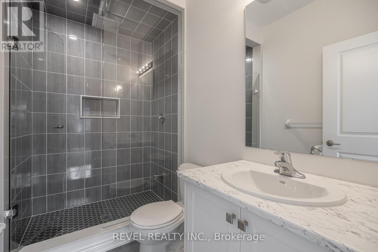 2926 Peter Matthew Drive, Pickering, Ontario  L1V 2P8 - Photo 18 - E12890500