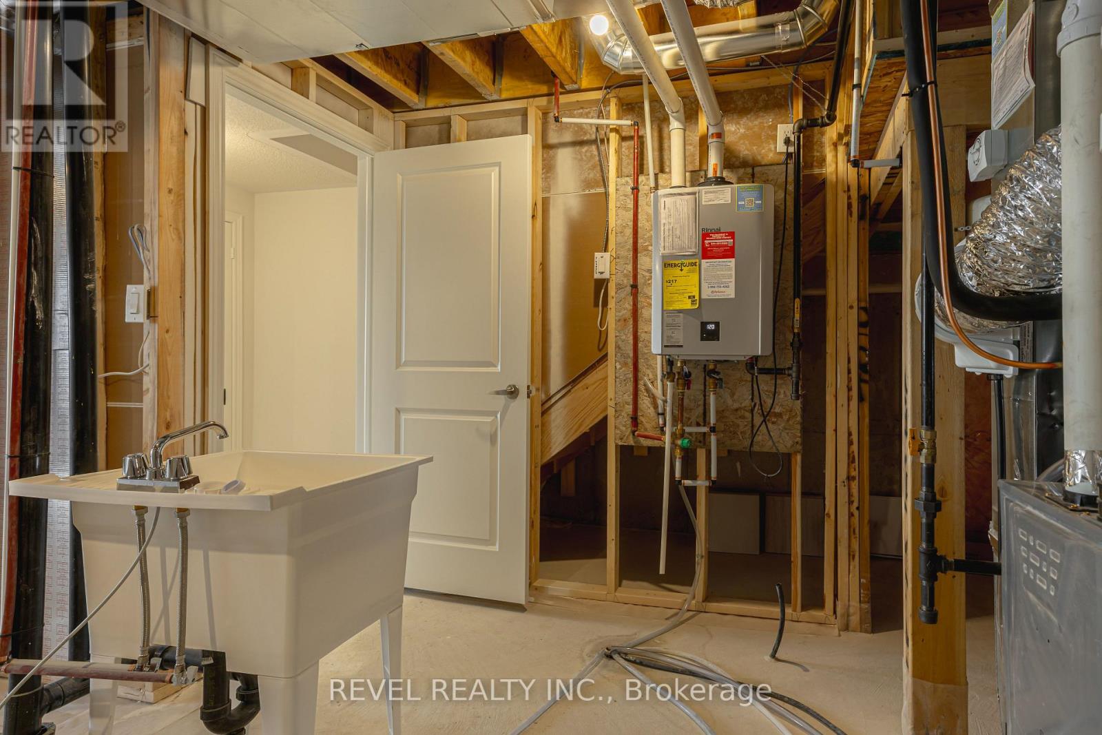 2926 Peter Matthew Drive, Pickering, Ontario  L1V 2P8 - Photo 34 - E12890500