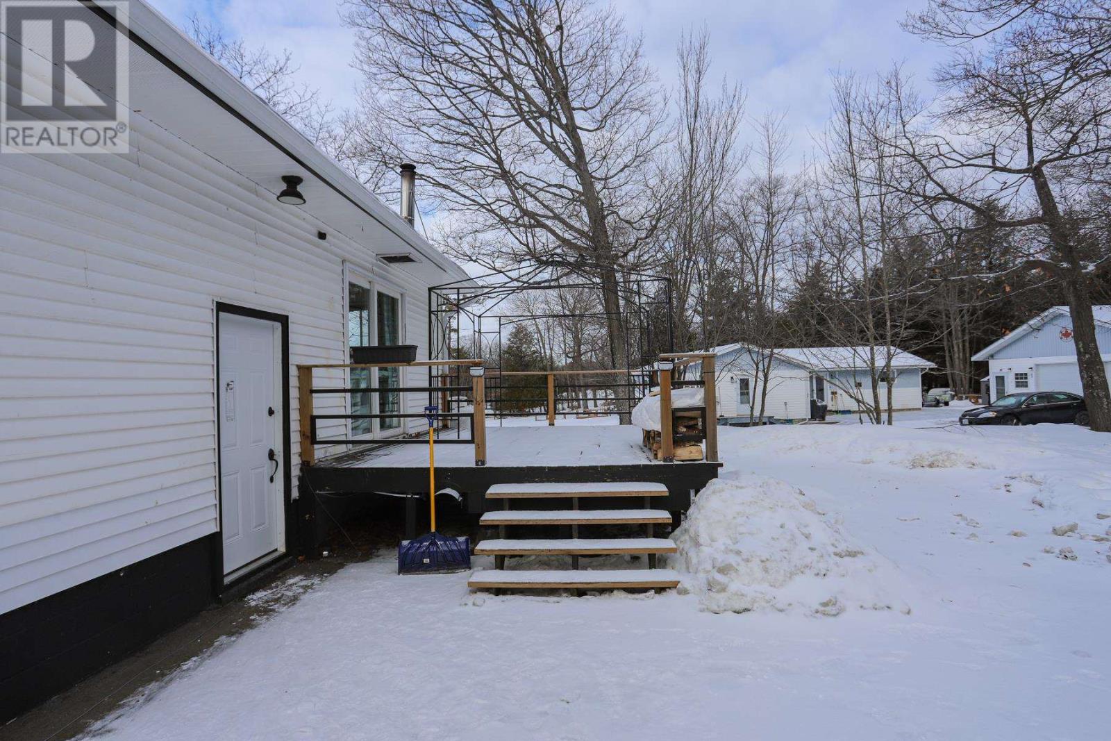 1099 Centre St, Algoma Mills, Ontario  P0R 1A0 - Photo 48 - SM260486