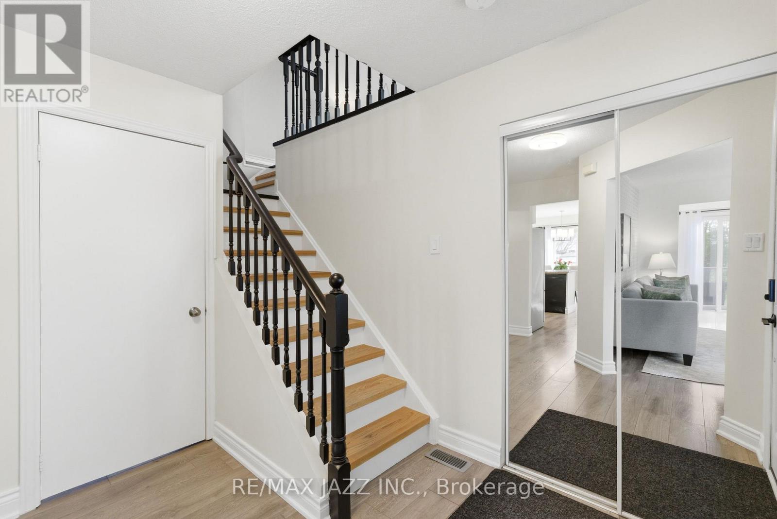 222 Sandringham Drive, Clarington, Ontario  L1E 2A2 - Photo 18 - E12890570