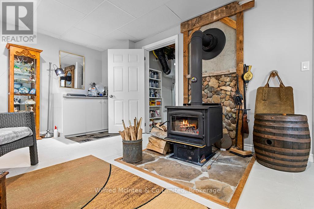 24 Shore Drive, South Bruce Peninsula, Ontario  N0H 1A0 - Photo 32 - X12890586