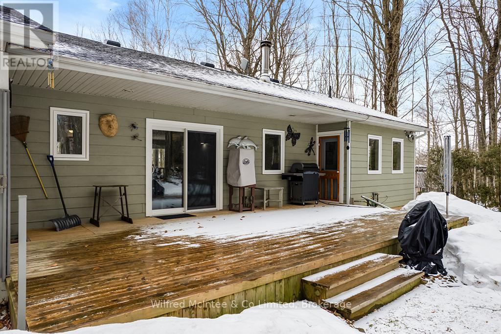 24 Shore Drive, South Bruce Peninsula, Ontario  N0H 1A0 - Photo 38 - X12890586