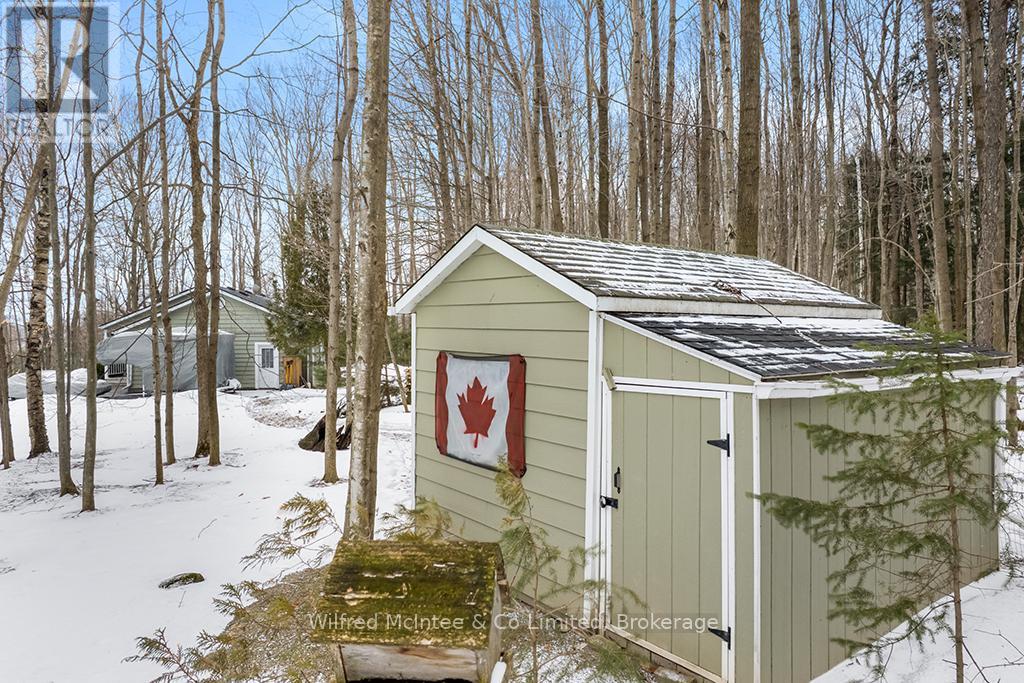 24 Shore Drive, South Bruce Peninsula, Ontario  N0H 1A0 - Photo 41 - X12890586