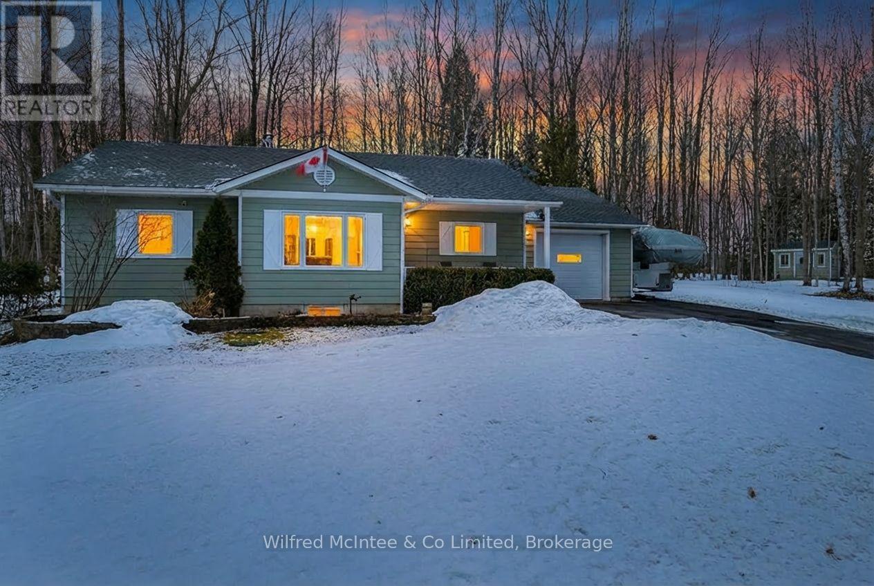 24 Shore Drive, South Bruce Peninsula, Ontario  N0H 1A0 - Photo 45 - X12890586