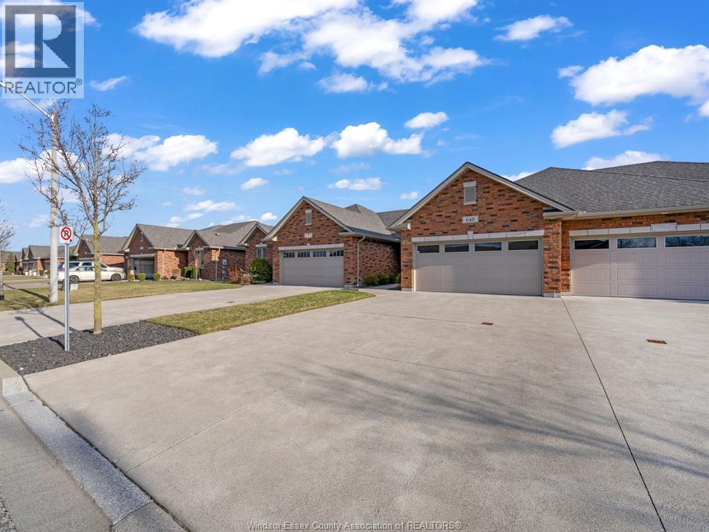 640 Commisso Crescent, Lasalle, Ontario  N9H 0C2 - Photo 3 - 26005535