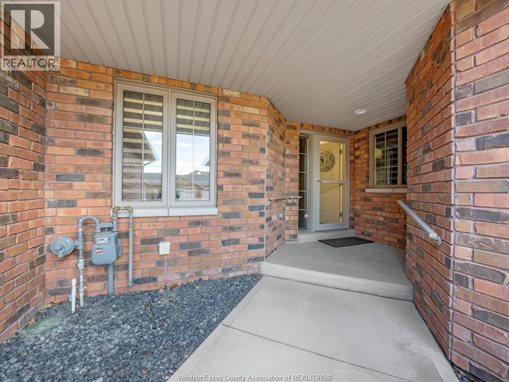 640 Commisso Crescent, Lasalle, Ontario  N9H 0C2 - Photo 5 - 26005535