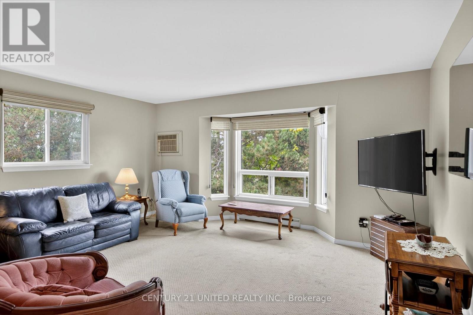 303 - 2020 Mapleridge Drive, Peterborough, Ontario  K9K 1W2 - Photo 2 - X12890450