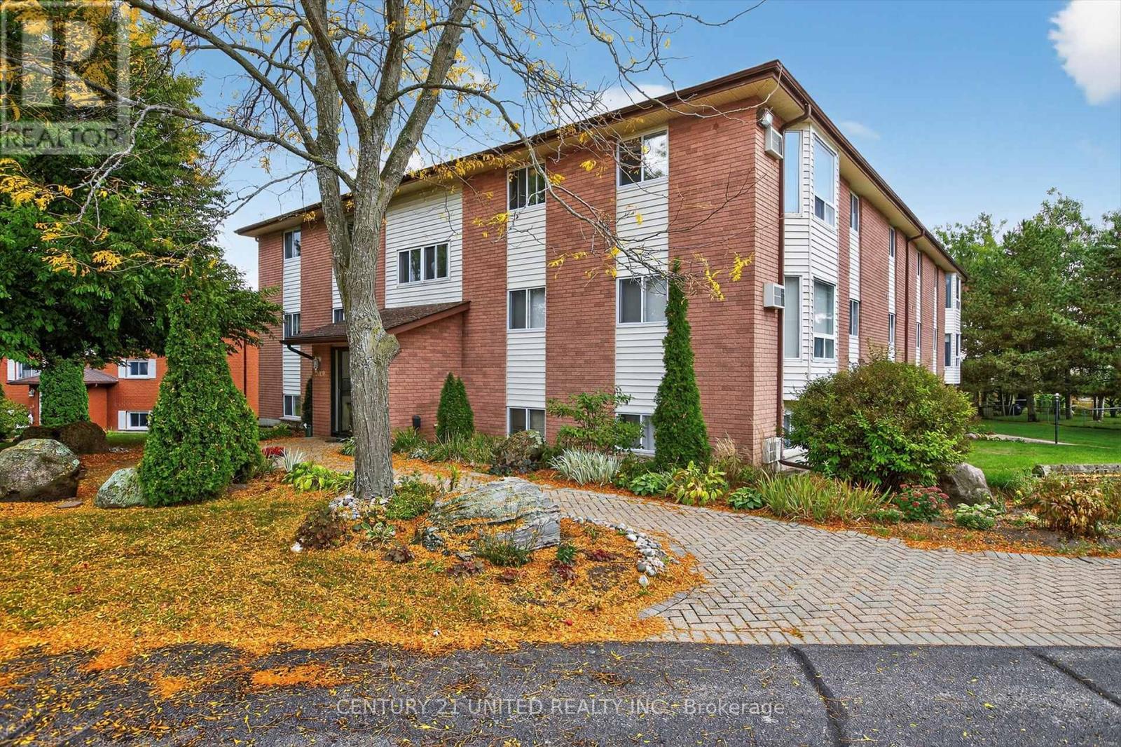 303 - 2020 Mapleridge Drive, Peterborough, Ontario  K9K 1W2 - Photo 6 - X12890450