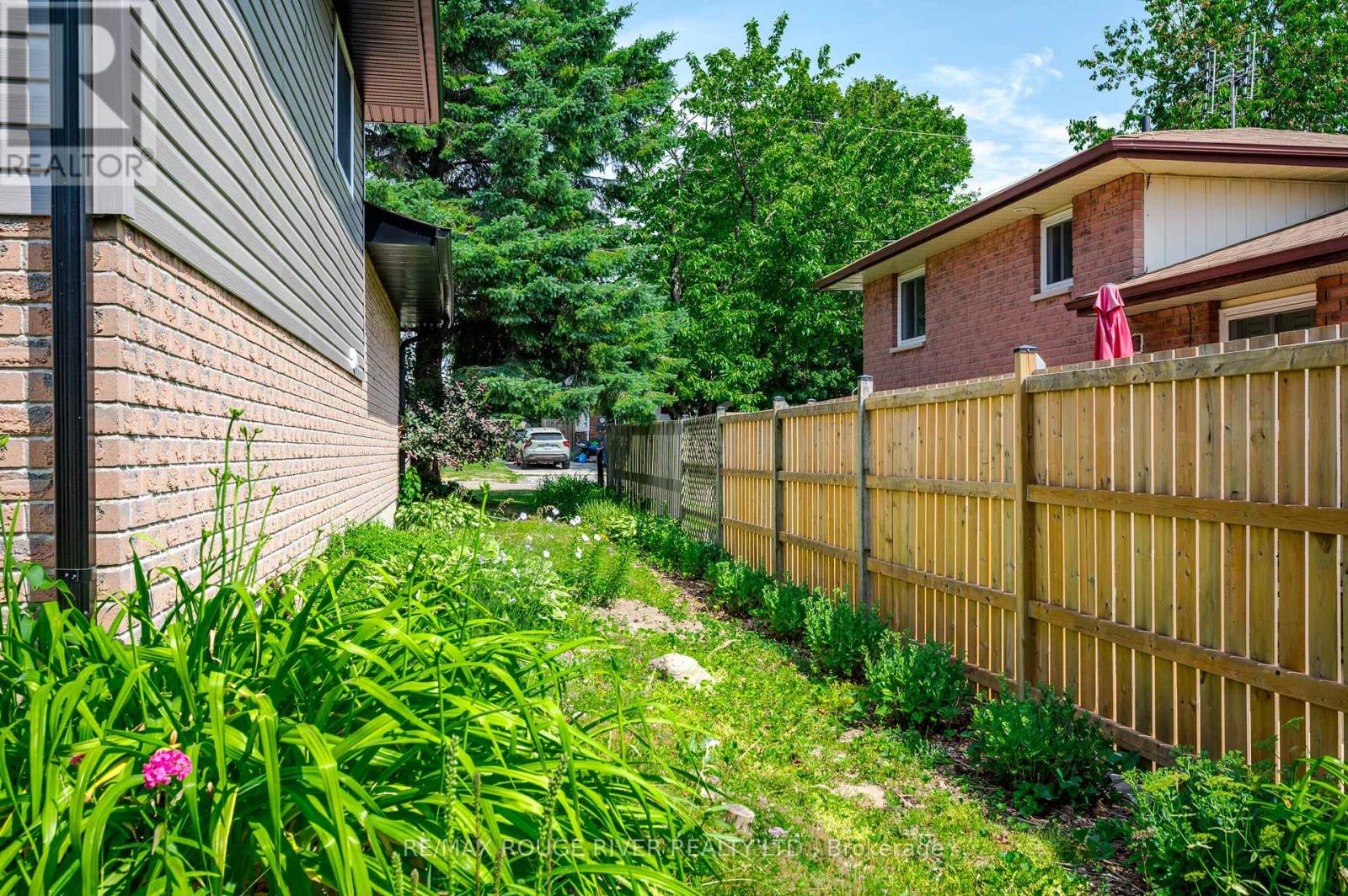 875 Westwood Crescent, Cobourg, Ontario  K9A 5B3 - Photo 3 - X12890576