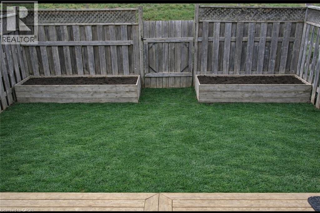 145 Prosperity Drive, Kitchener, Ontario  N2E 4E8 - Photo 35 - 40811095