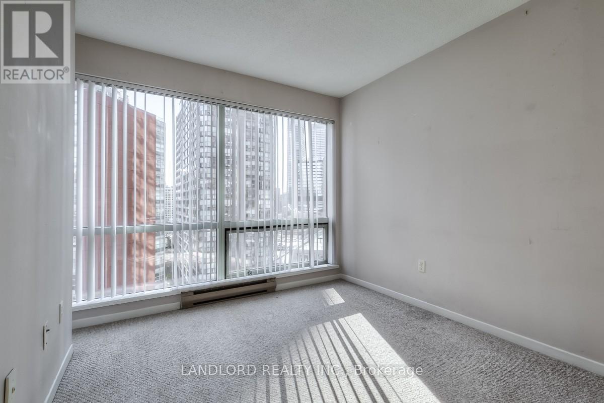1006 - 1001 Bay Street, Toronto, Ontario  M5S 3A6 - Photo 3 - C12890416