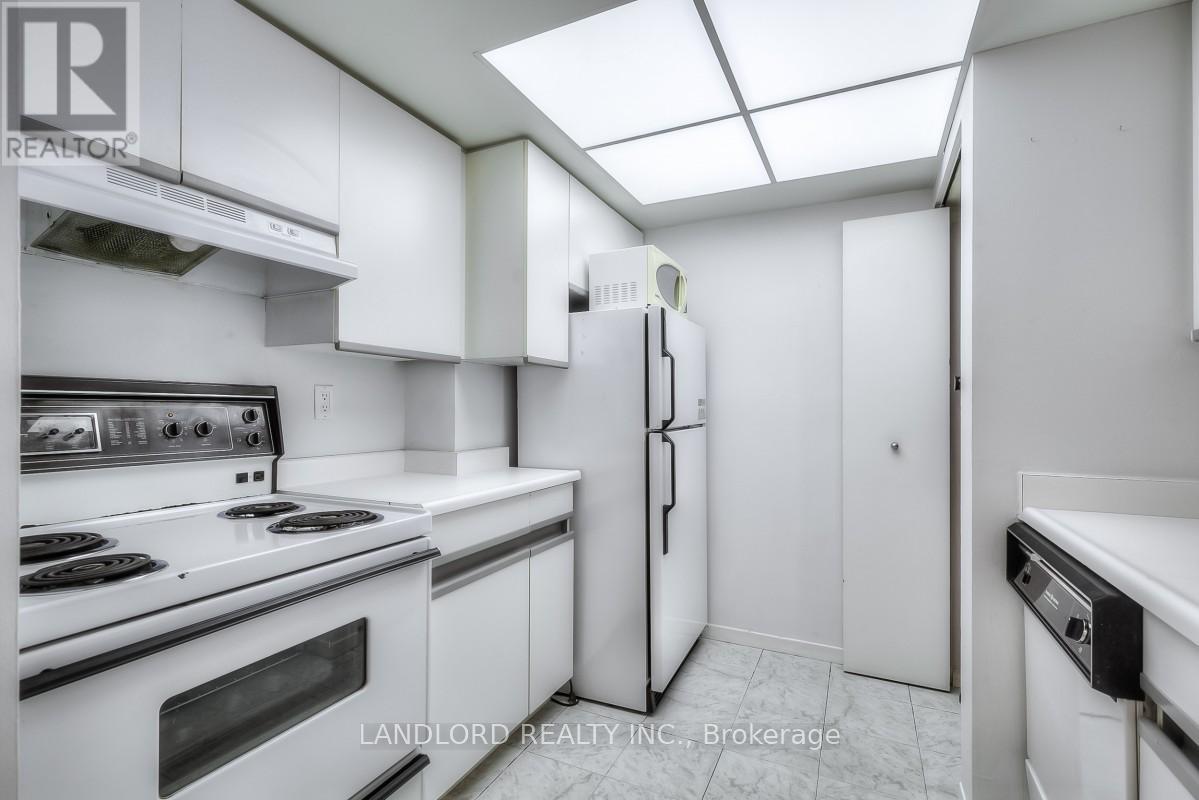 1006 - 1001 Bay Street, Toronto, Ontario  M5S 3A6 - Photo 8 - C12890416