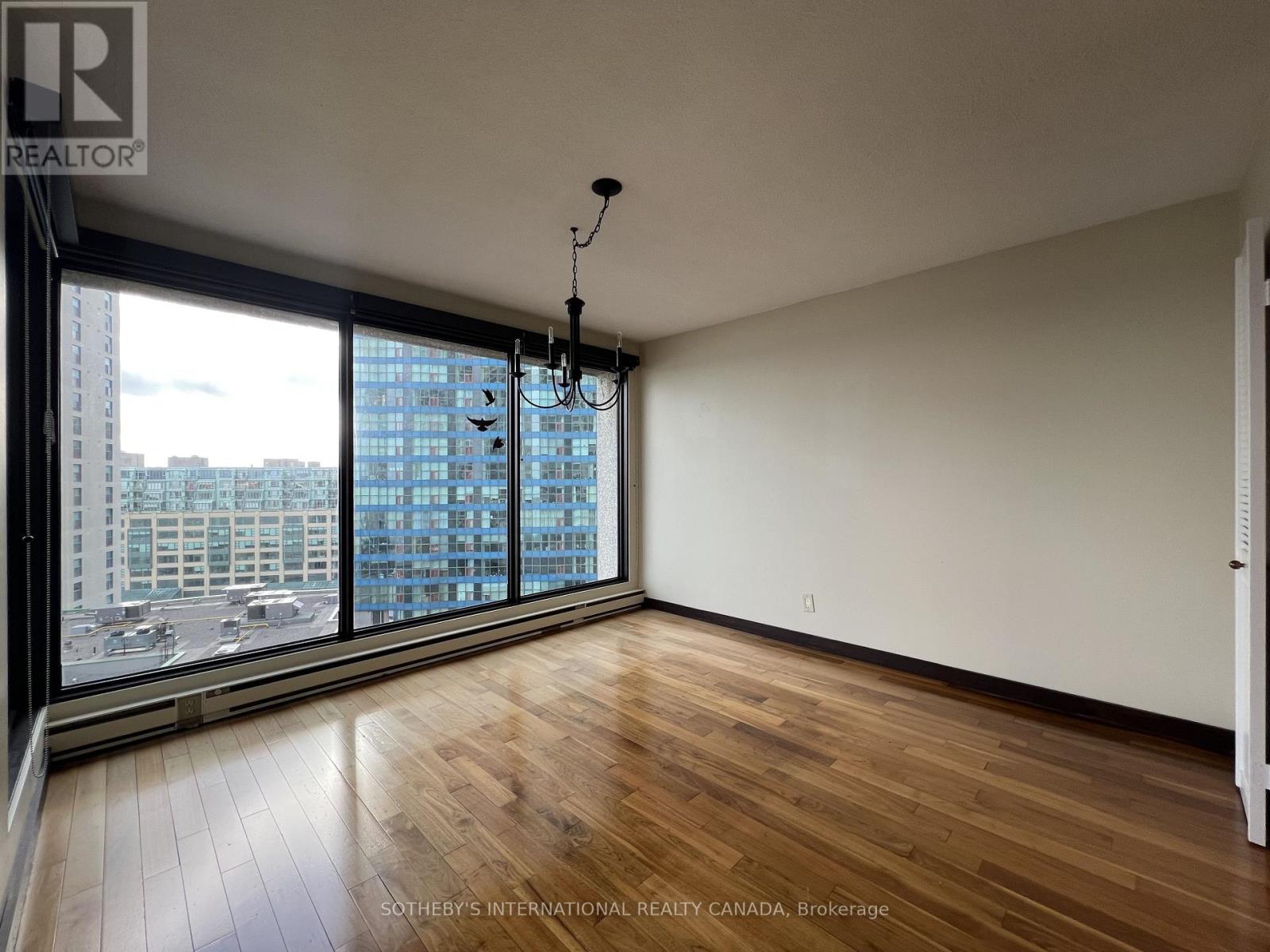 1414 - 55 Harbour Square, Toronto, Ontario  M5E 2L1 - Photo 12 - C12890462