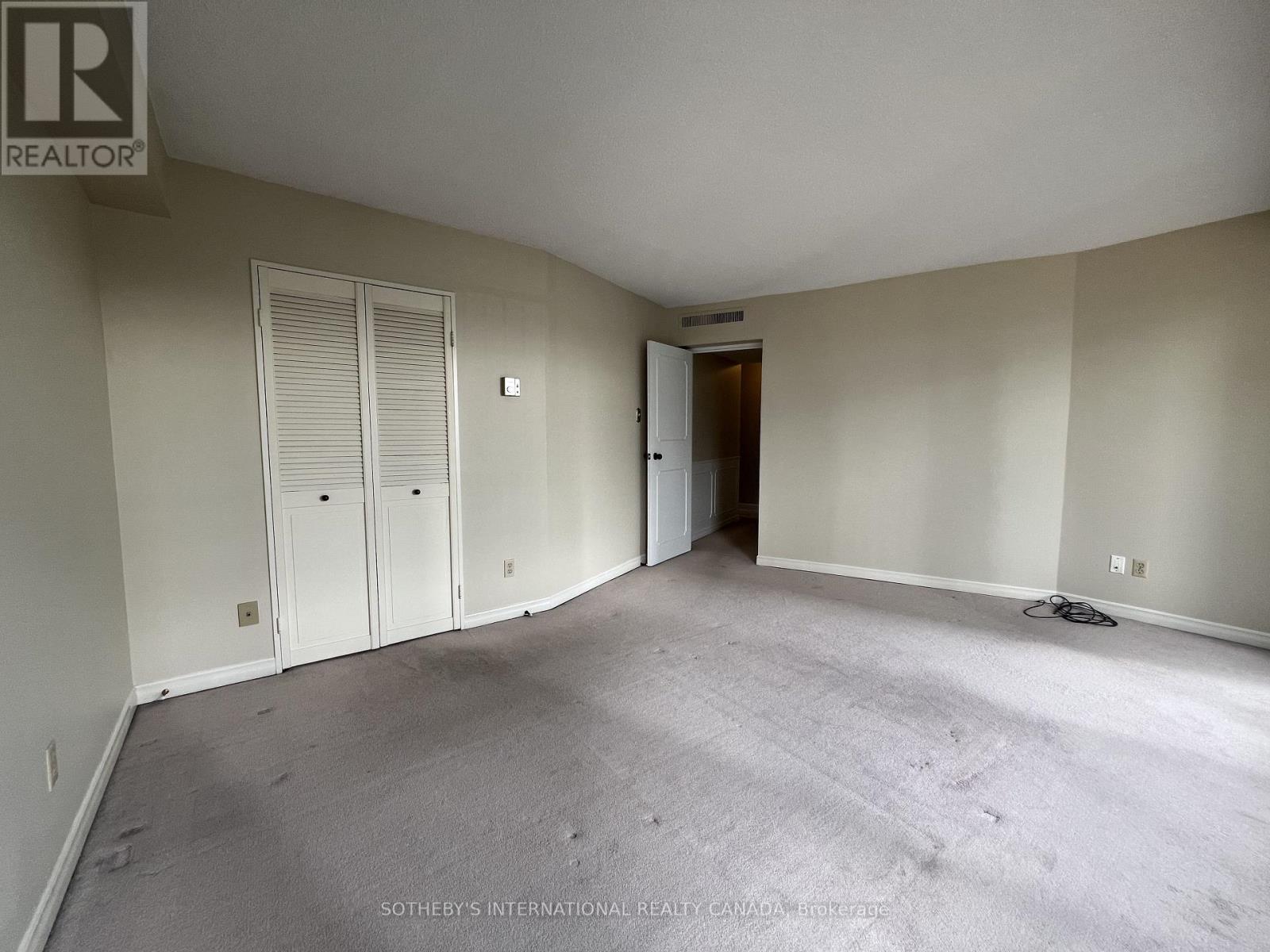 1414 - 55 Harbour Square, Toronto, Ontario  M5E 2L1 - Photo 24 - C12890462