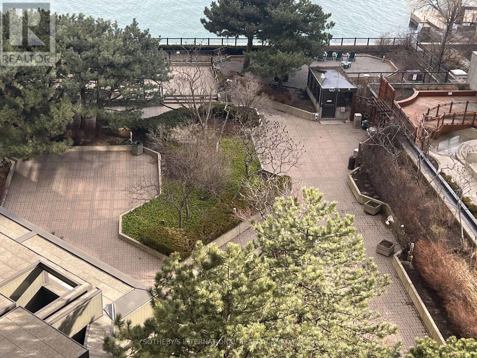 1414 - 55 Harbour Square, Toronto, Ontario  M5E 2L1 - Photo 28 - C12890462