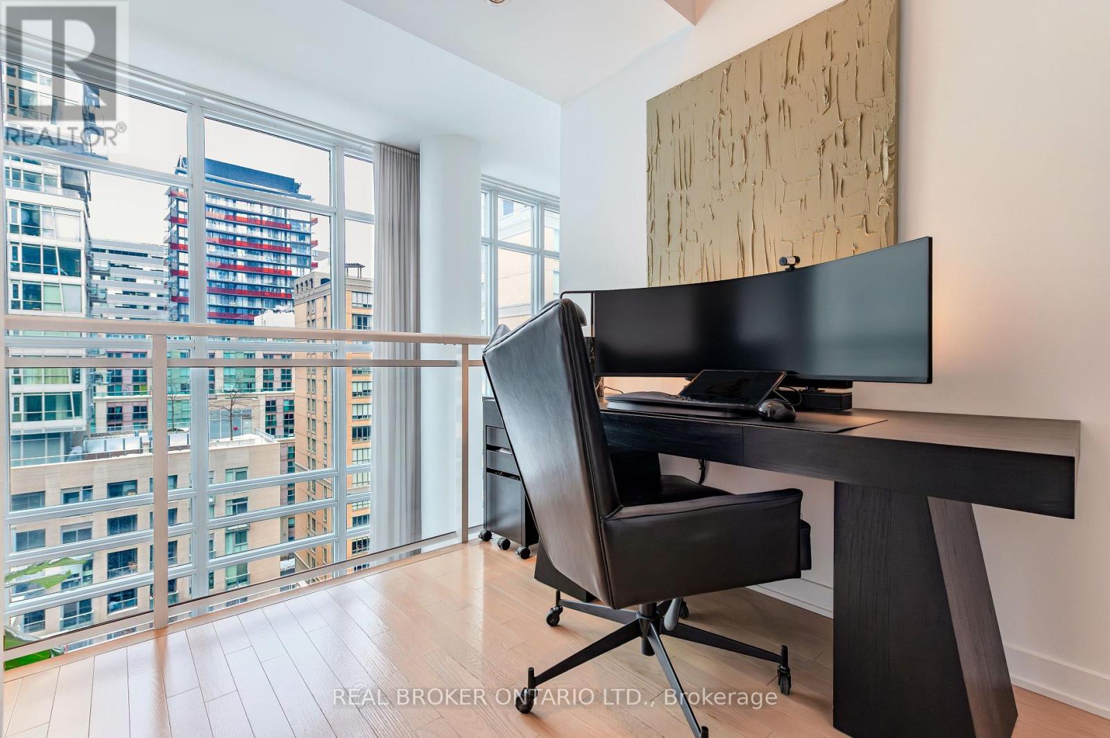 Lph22 - 21 Nelson Street, Toronto (Waterfront Communities), Ontario  M5V 1T8 - Photo 21 - C12890508