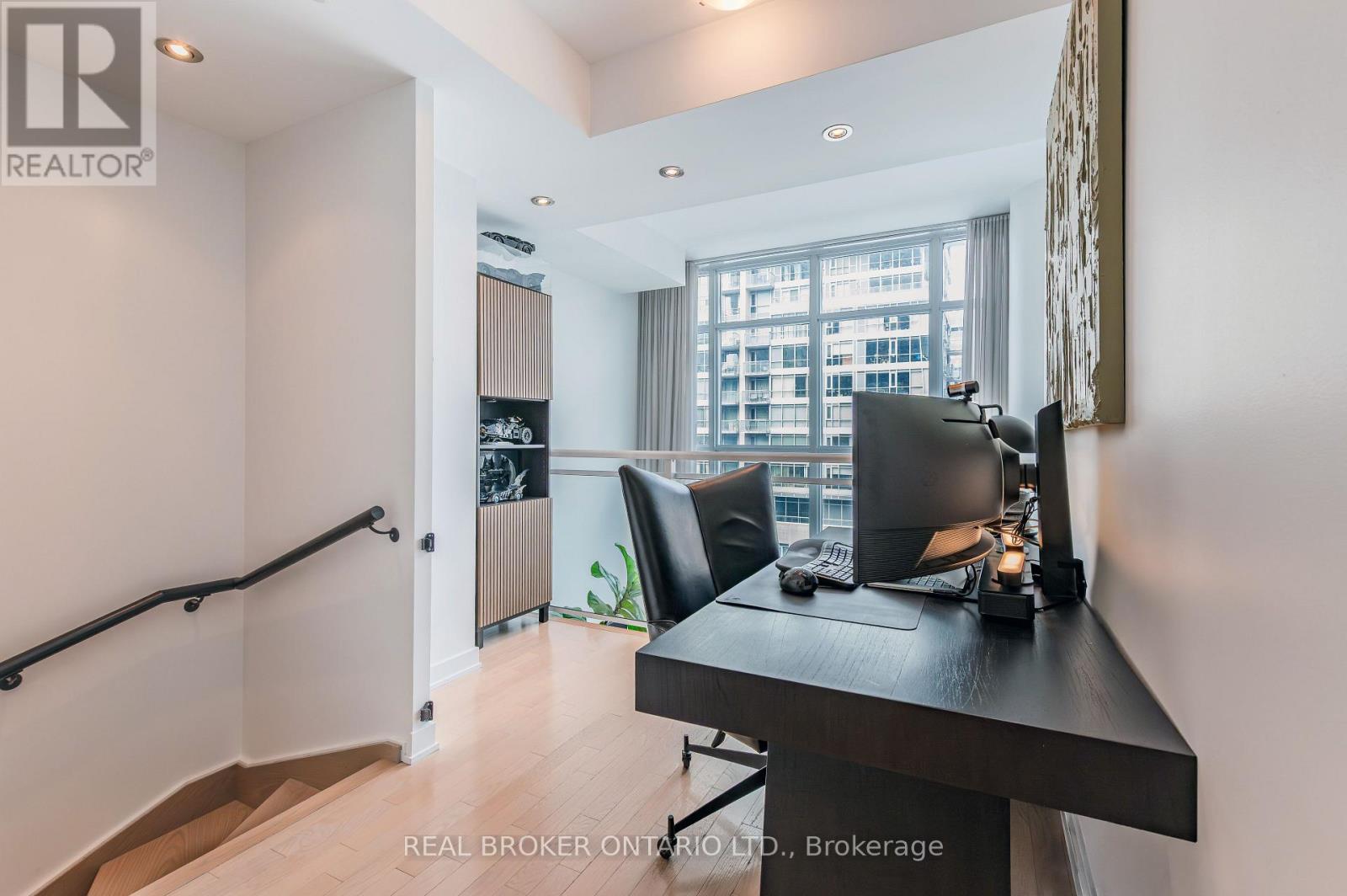 Lph22 - 21 Nelson Street, Toronto (Waterfront Communities), Ontario  M5V 1T8 - Photo 22 - C12890508