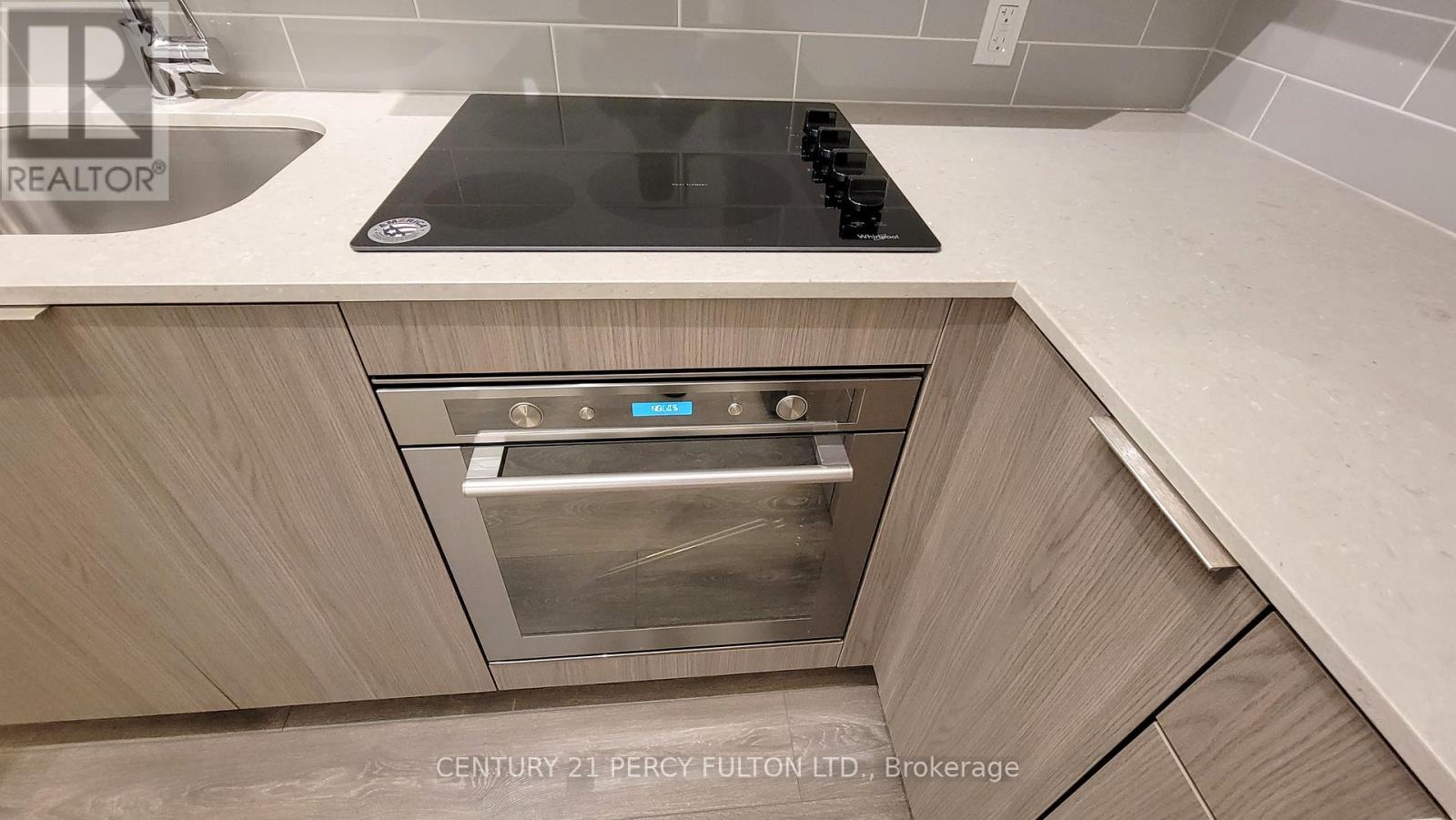 903 - 32 Forest Manor Road, Toronto (Henry Farm), Ontario  M2J 0H2 - Photo 4 - C12890574