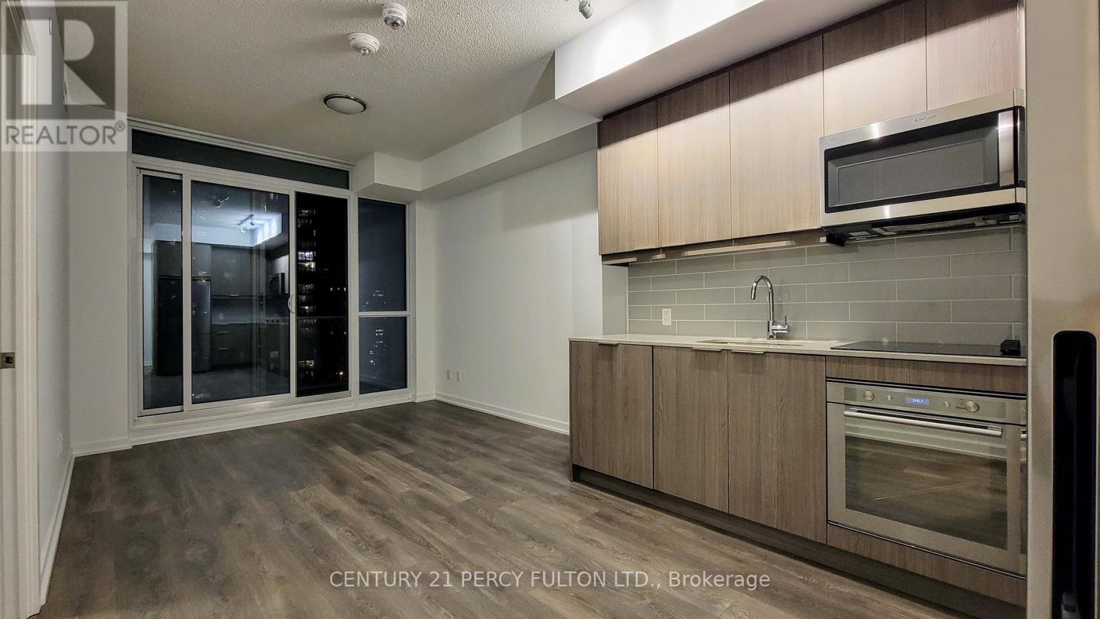 903 - 32 Forest Manor Road, Toronto (Henry Farm), Ontario  M2J 0H2 - Photo 6 - C12890574