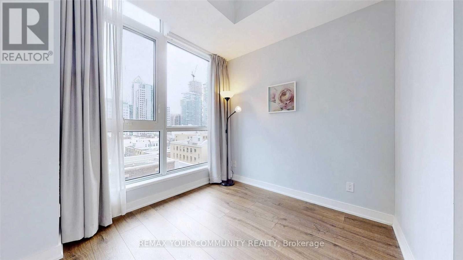 806 - 30 Nelson Street, Toronto, Ontario  M5V 0H5 - Photo 19 - C12890592