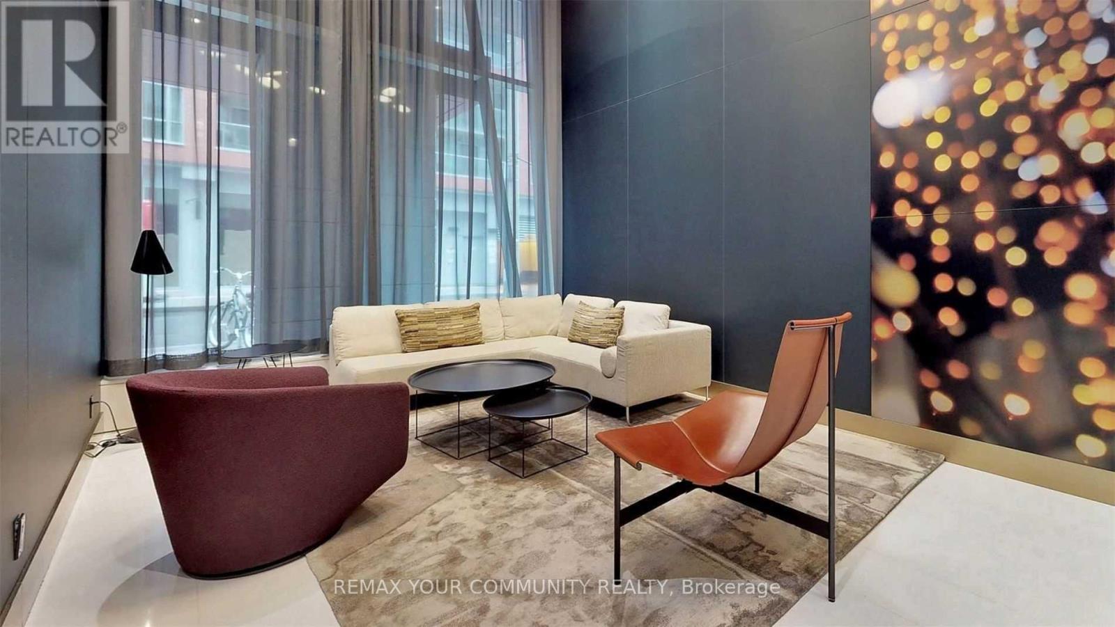 806 - 30 Nelson Street, Toronto, Ontario  M5V 0H5 - Photo 4 - C12890592