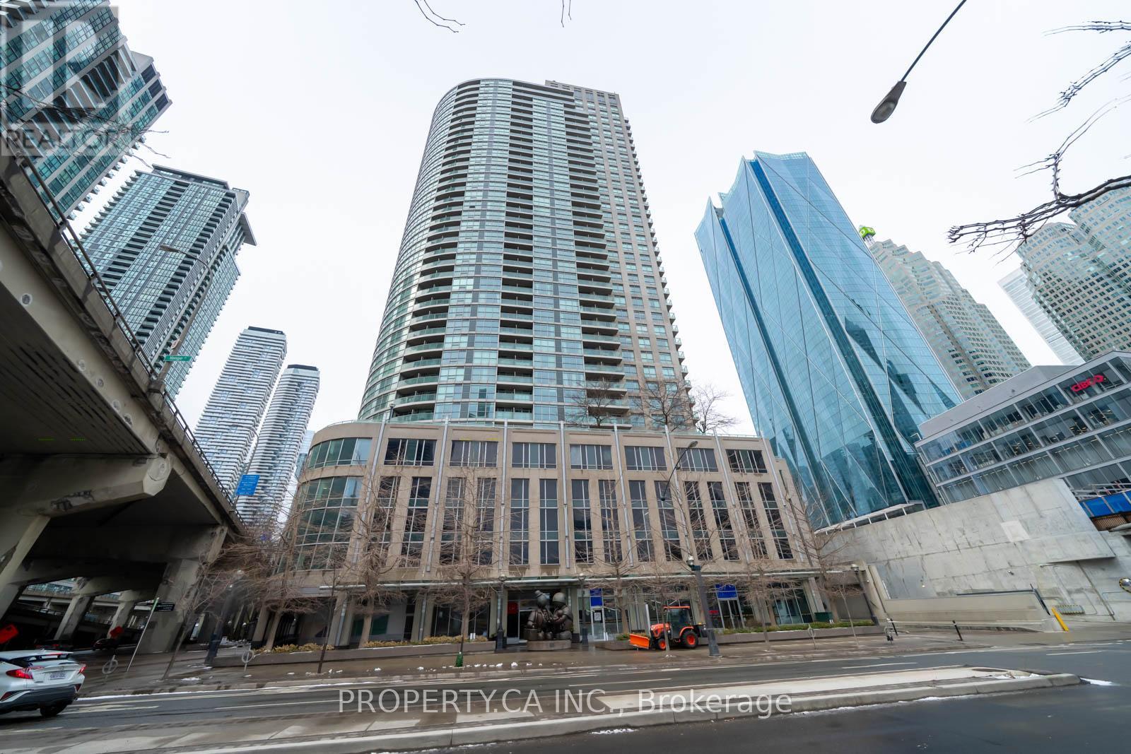 3009 - 18 Yonge Street, Toronto, Ontario  M5E 1Z8 - Photo 17 - C12890604