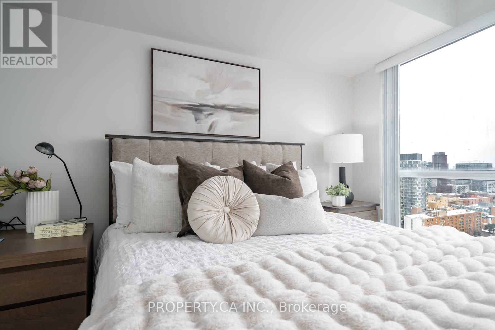 3009 - 18 Yonge Street, Toronto, Ontario  M5E 1Z8 - Photo 7 - C12890604